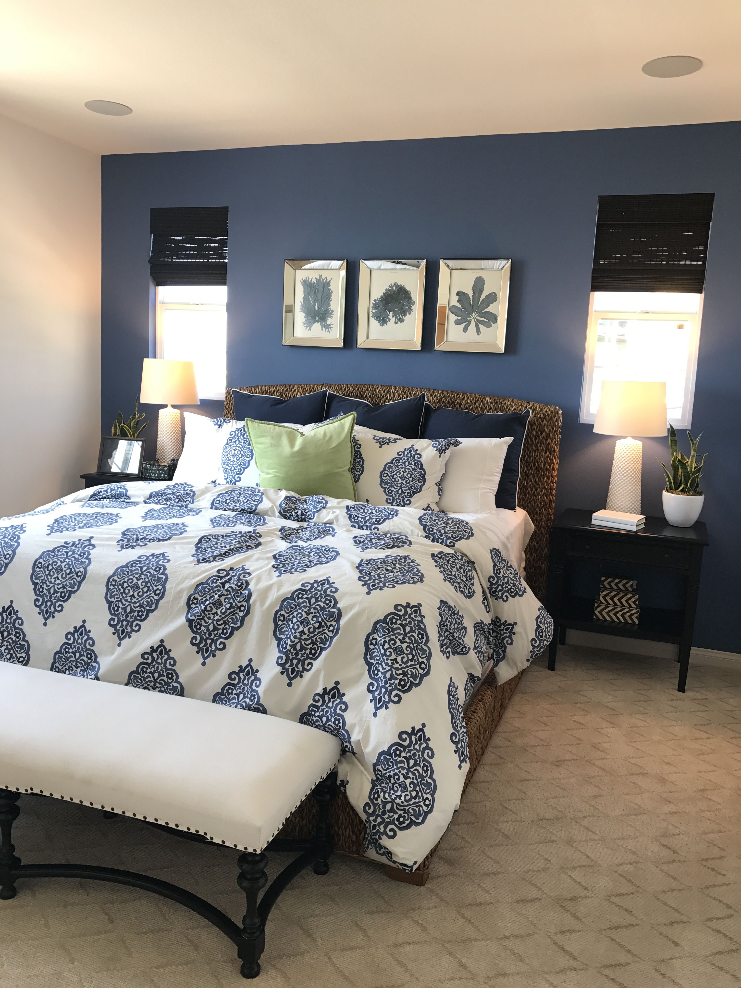 10 Navy Blue Accent Wall Bedroom Homyracks