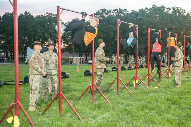 12 Tips To Ensure You Meet The Army's Physical Requirements