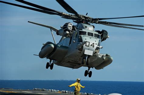 2 Dead 1 Missing After Navy Helicopter Goes Down