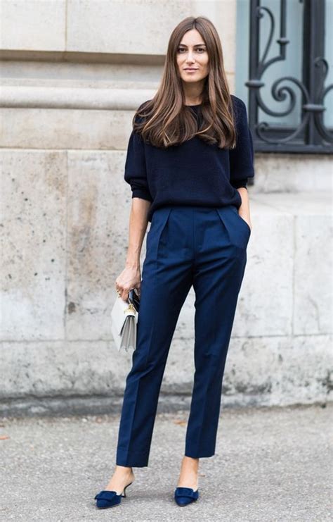 5 Navy White Choker Styles For A Classic, Timeless Look