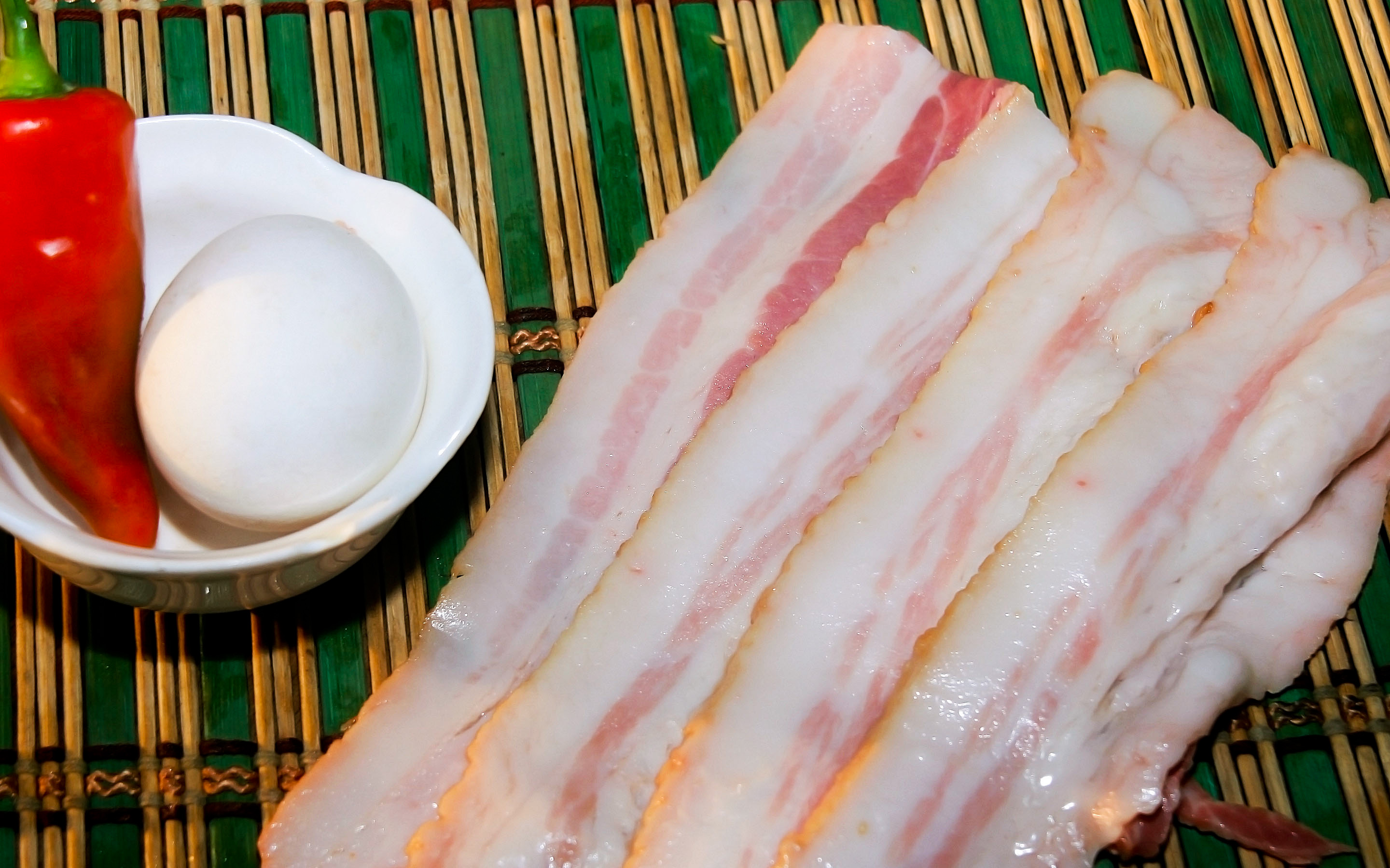 9 Tips To Perfectly Cook Frozen Bacon