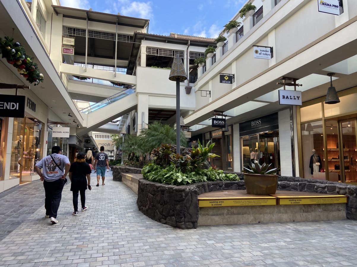 Ala Moana Center Survival Guide Holiday 2020 Edition Hawaii Magazine