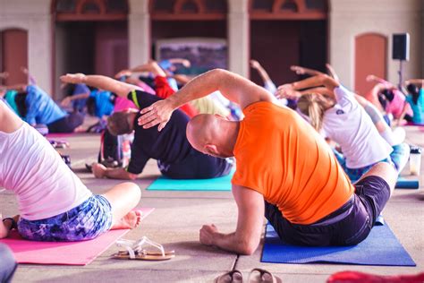 Back Flexibility Guide 101 How To Train Your Spine To Bend Schimiggy