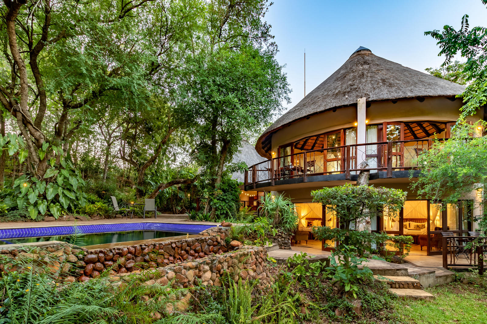 Blue Jay Lodge In Hazyview Best Getaways South Africa S Best