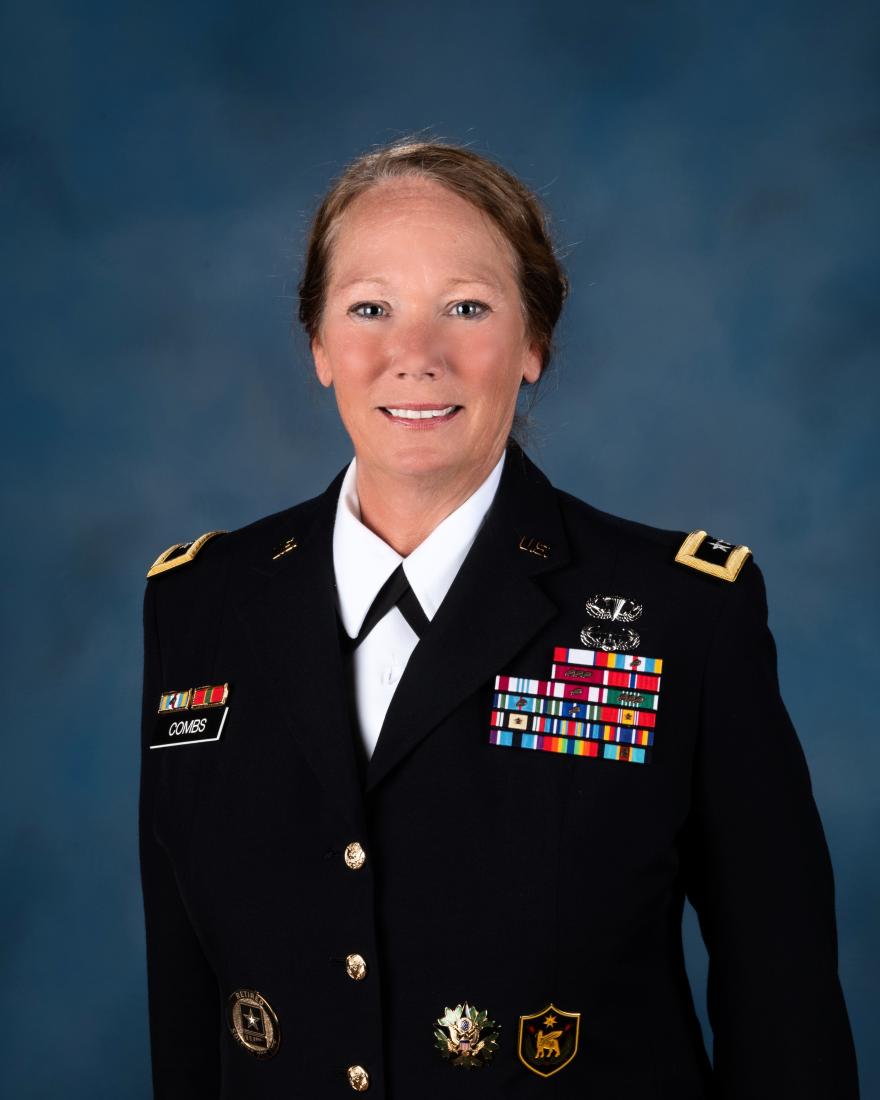 Carlsbad Amp 39 S Army And Navy Academy For Boys Gets Its First Woman Leader