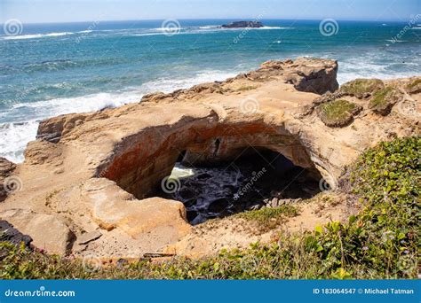 Devils Punchbowl State Natural Area Otter Rock Oregon In August At