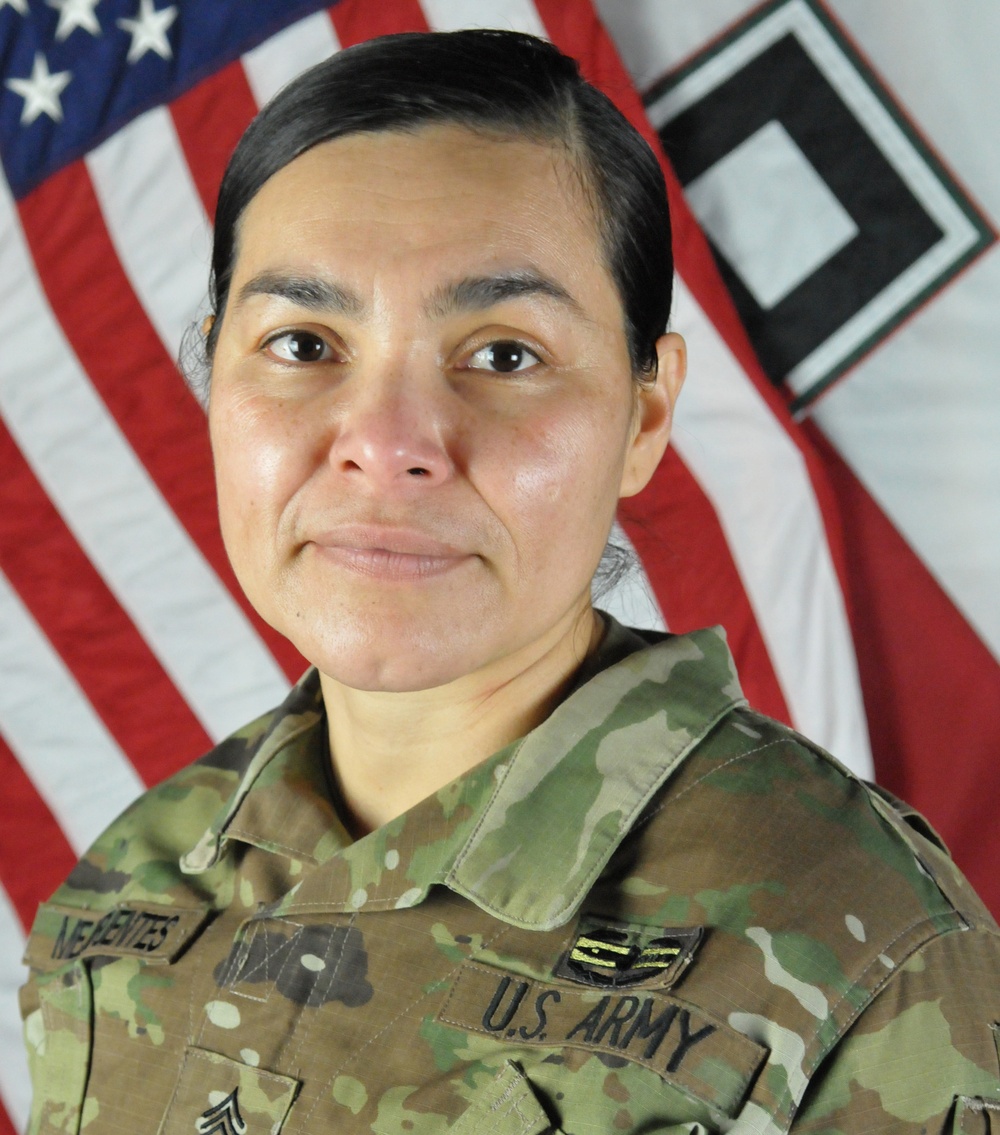 Dvids News Hhd First Army First Sergeant Has Passion For Mentoring