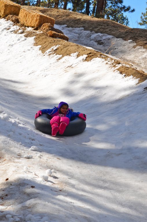 Hansens Resort Snow Tubing And Saucer Hill Lake Tahoe Guide Lake