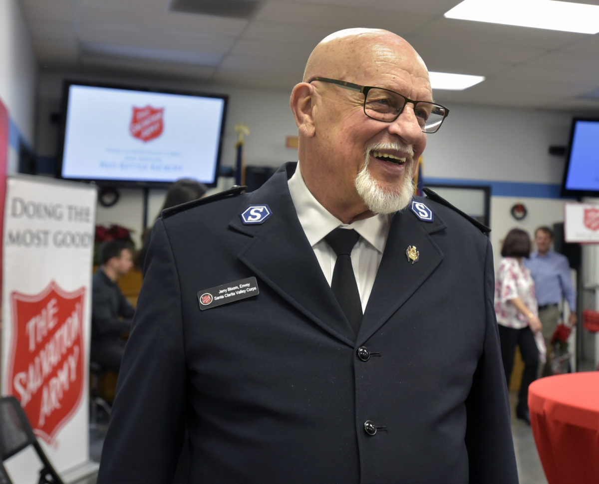 Jerry Bloom Head Of The Santa Clarita Valley Salvation Army Location Dies