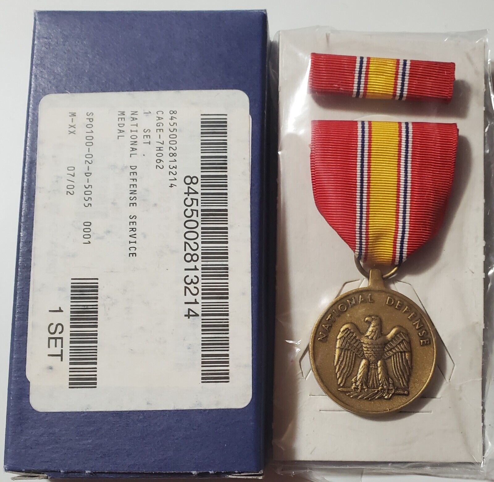 National Defense Service Medal Ribbon Set Military Gi Issue Ndsm Nib