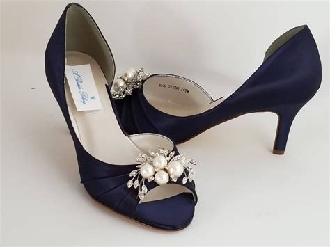 Navy Heels For Wedding How To Look Stylish And Comfortable Fashionblog