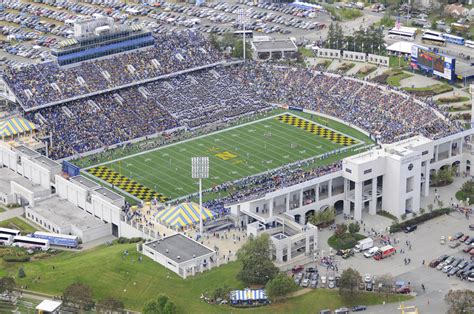 Navy Marine Corps Memorial Stadium