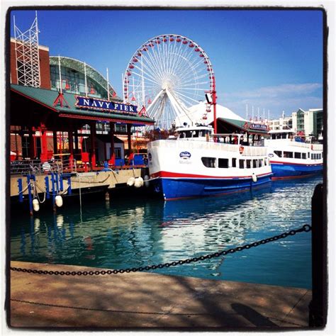 Navy Pier Chicago Enjoy The Beautiful Waterfront Of Lake Michigan