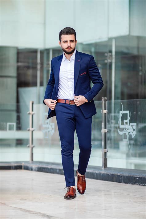 Navy Suit Style: Mastering The Art Of Formal Dressing