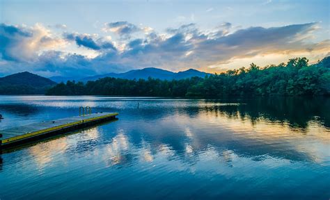 North Carolina Lake Santeetlah