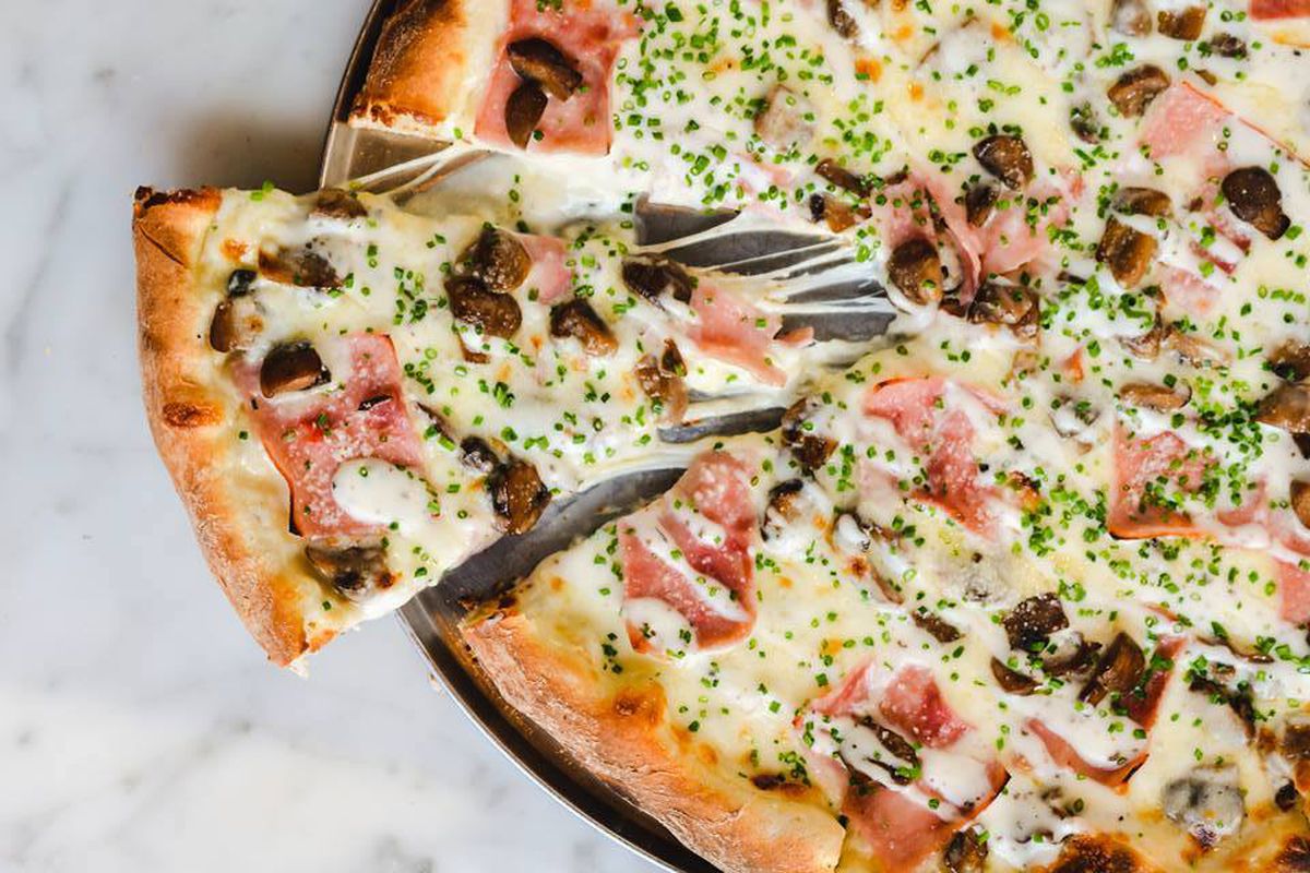 Nyc S Nicoletta Pizzeria Finally Finds A D C Home In Navy Yard Eater Dc