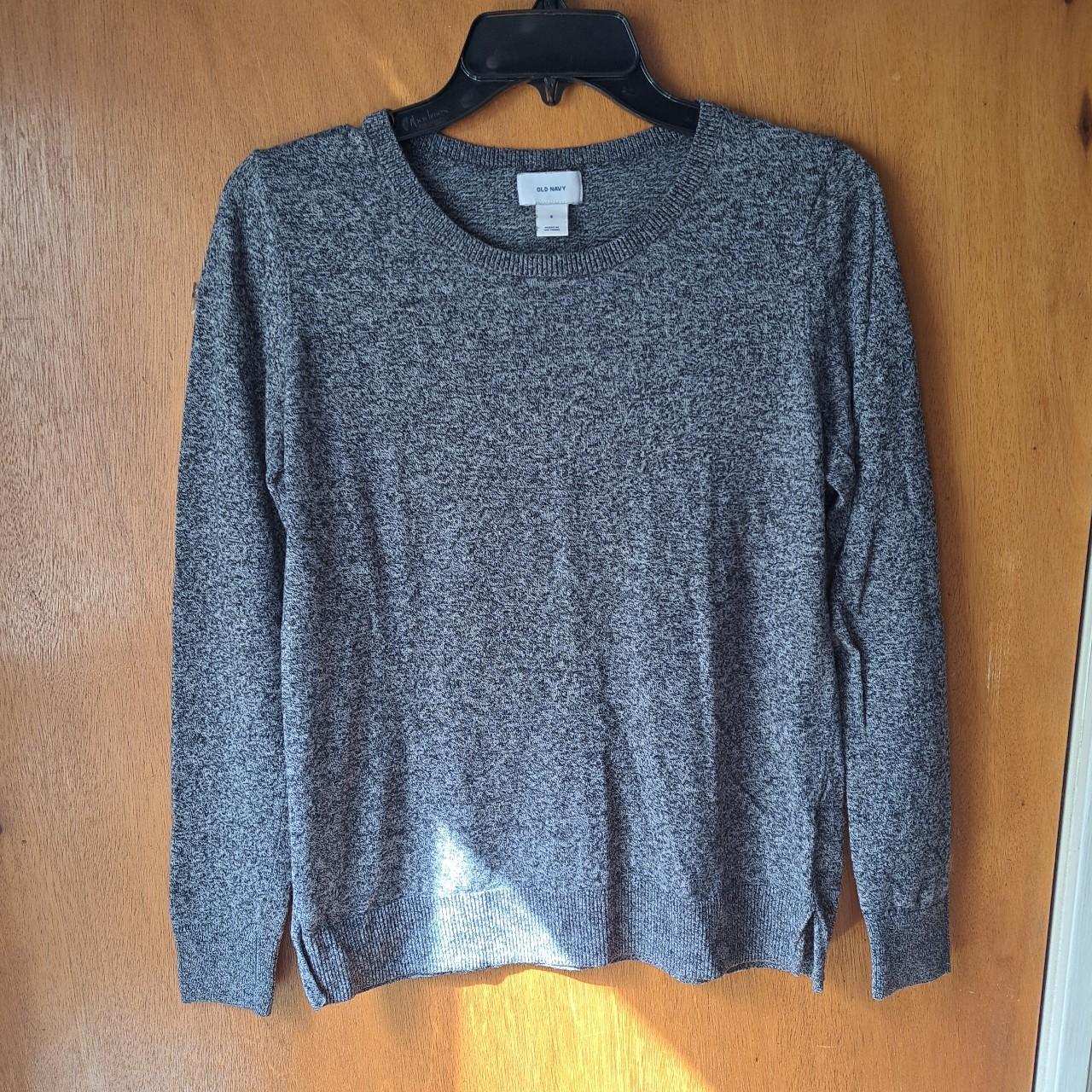 Old Navy Crew Neck Gray Sweater Like New Only Depop