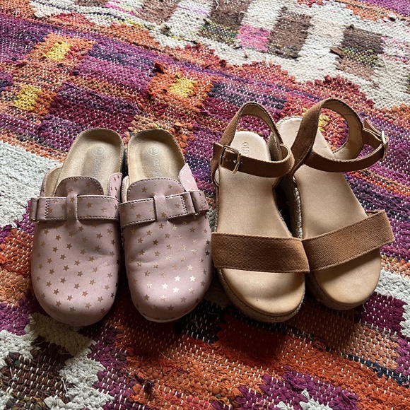 Old Navy Shoes 2 Pairs Of Cute Little Girls Shoes Poshmark