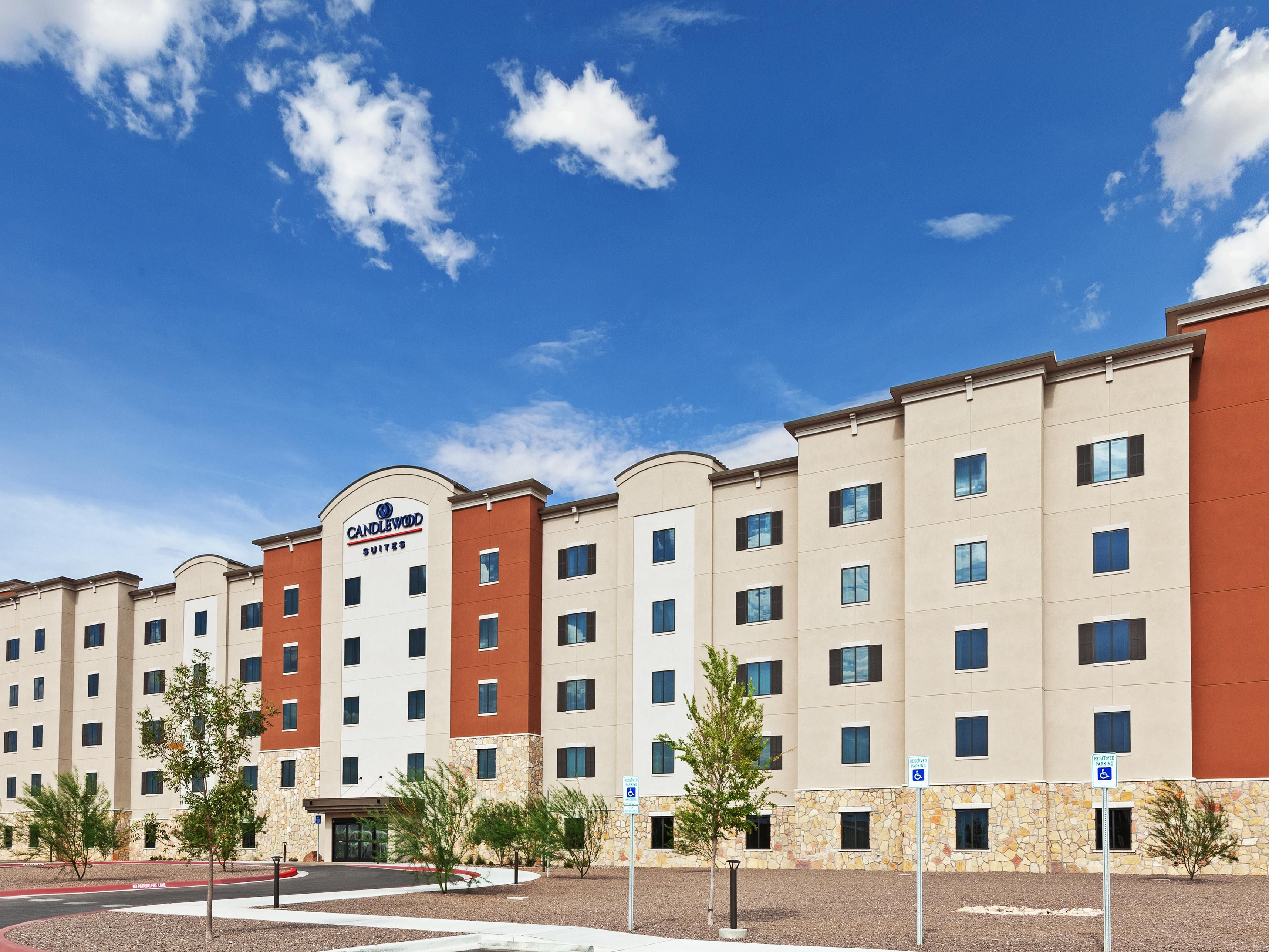 Rooms And Rates For Ihg Army Hotels Guesthouse At Fort Bliss