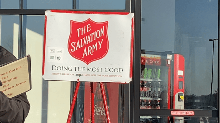 Salvation Army Seeks Volunteers For Red Kettle Campaign To Raise 150 000