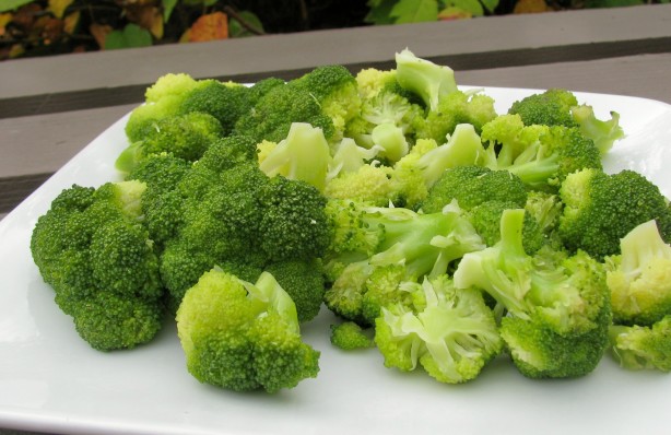 Simple Steamed Broccoli Recipe