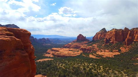 The View From Schnebly Hill Vista Overlook Toward Sedona 3264X1836