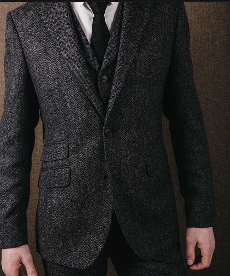 What To Wear With A Grey Herringbone Tweed Jacket Suit Up Be A